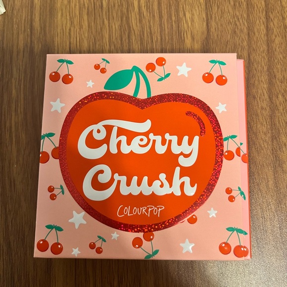 Colourpop Cherry crush palette - Picture 2 of 2